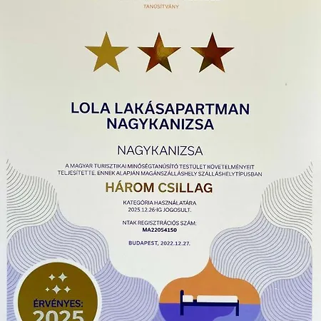 Lola Lakasapartman