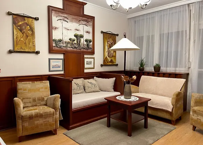 Lola Lakasapartman *